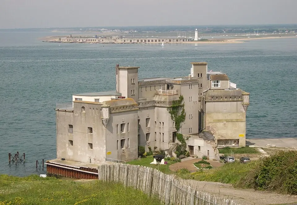 Hochgeladen von: Naturenet · CC BY 2.5 Fort Albert
