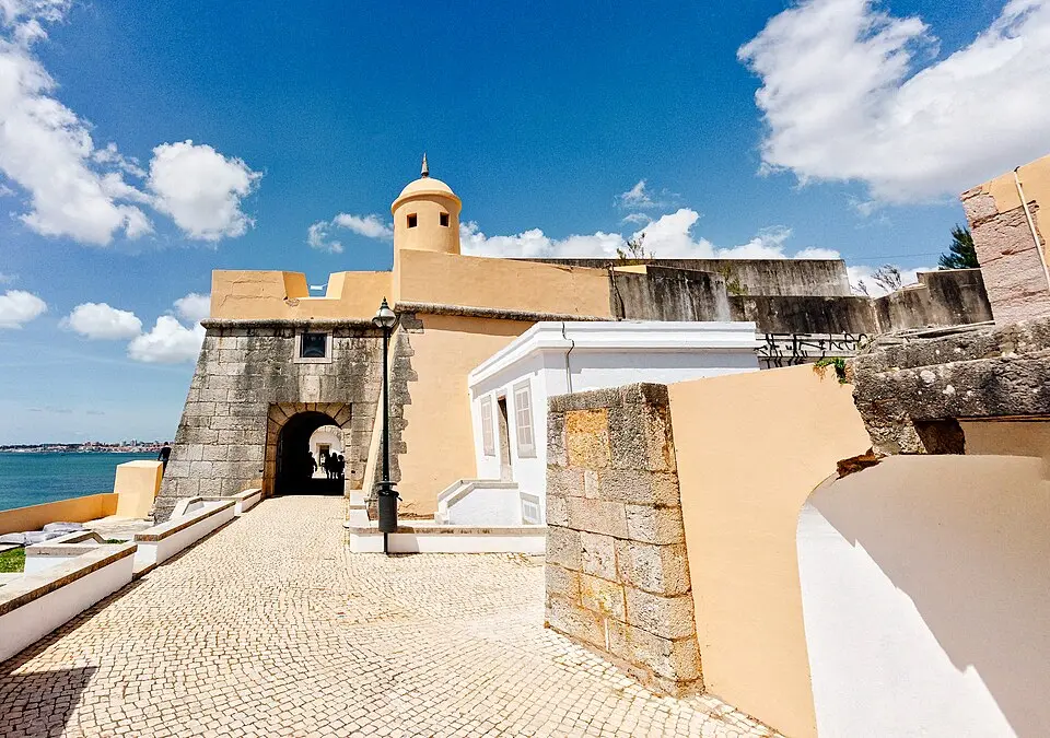 Forte de Santo António da Barra (Forte Velho)