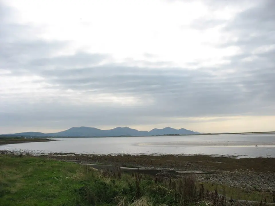 Bild: Eric Jones · CC BY-SA 2.0 Foryd Bay