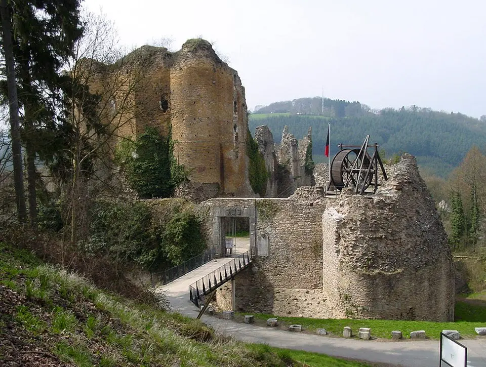 Bild: David Edgar · CC BY 2.5 Burg Franchimont