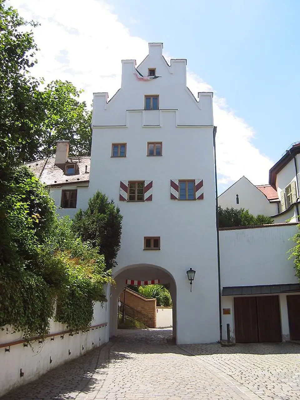 Obrázek: Violatan (Transfered by vuxi/Original uploaded by Violatan) · CC BY-SA 3.0 Östlicher Torturm der Dombergbefestigung
