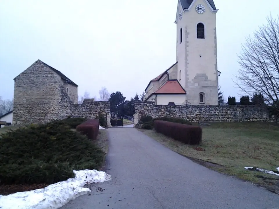 Friedhof christlich, ehem. Burganlage