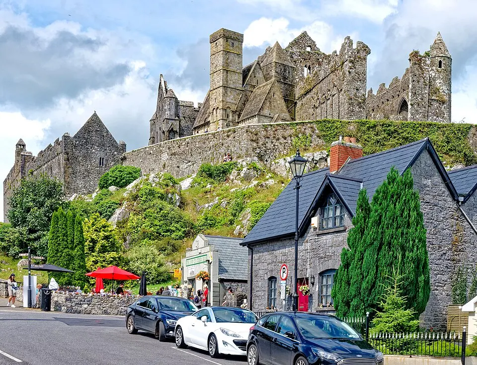 Bild: Holger Uwe Schmitt · CC BY-SA 4.0 Rock of Cashel