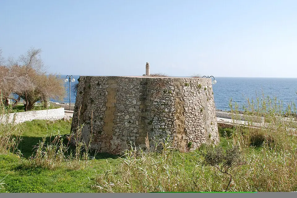 Torre Andrano