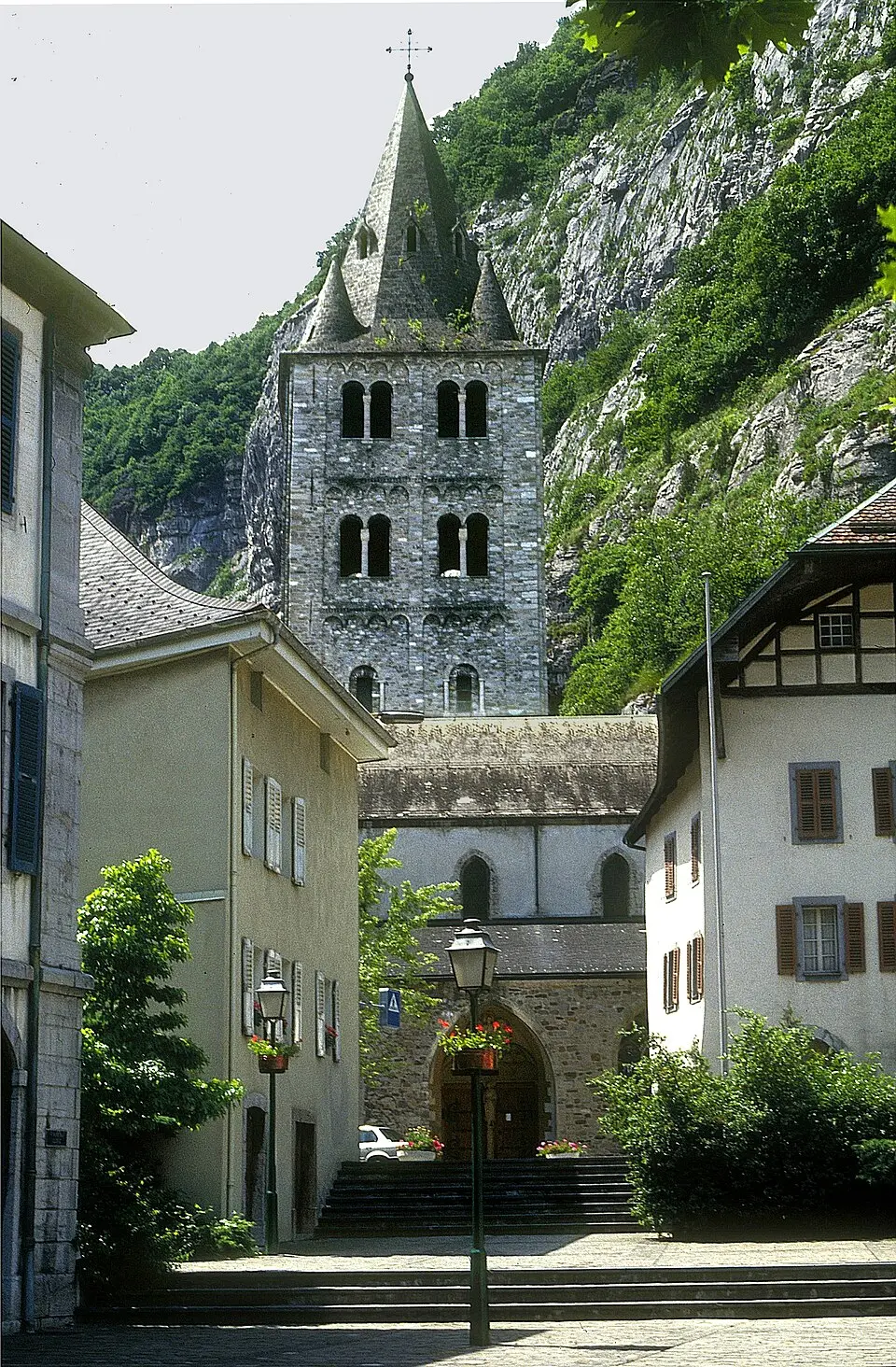 Bild: The original uploader was Spurzem at German Wikipedia. · CC BY-SA 2.0 DE Abtei Saint-Maurice d’Agaune