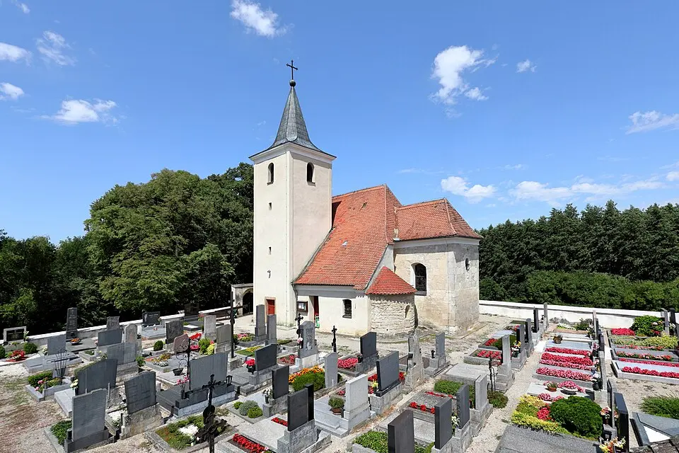 Obrázek: C.Stadler/Bwag · CC BY-SA 4.0 Pfarrkirche Grafensulz