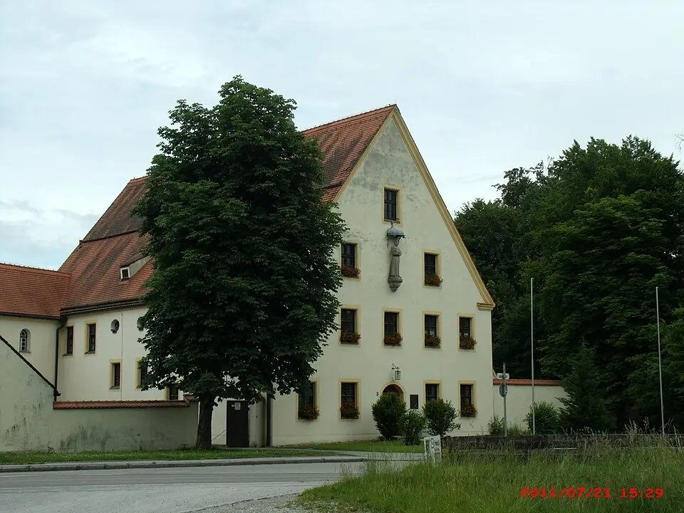Ehemals Benediktinerkloster, jetzt Franziskanerkloster