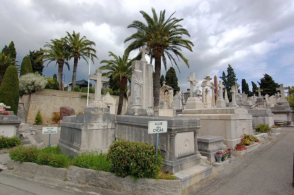 Immagine: ACOR Cannes · CC BY-SA 3.0 cimetière du Grand Jas