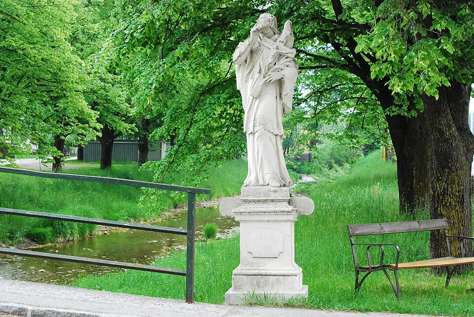 Bild: GuentherZ · CC BY 3.0 Figurenbildstock hl. Johannes Nepomuk