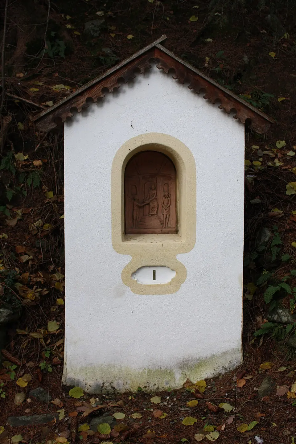 Kreuzwegstationen zur Wallfahrtskirche in Gwabl