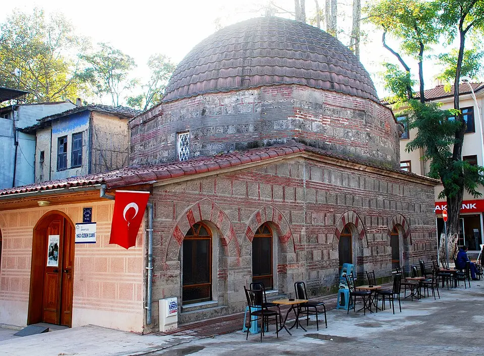 Hacı Özbek Moschee