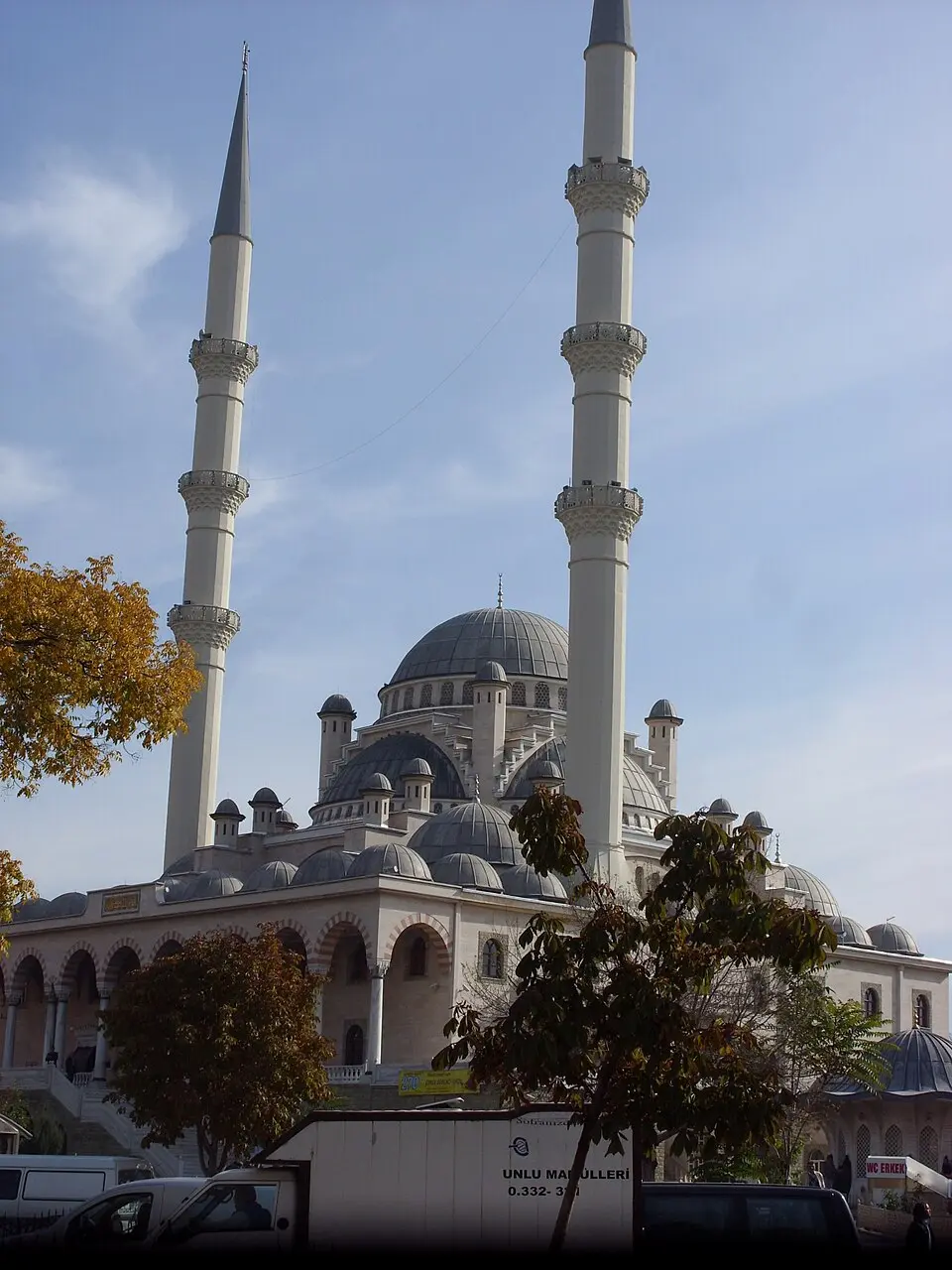 Bild: Hüseyin Öcal · CC BY 3.0 Haci-Veyiszade-Moschee