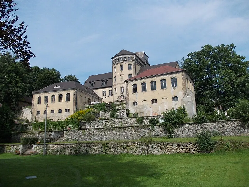 Image: Jwaller · CC BY-SA 3.0 castle Hainewalde