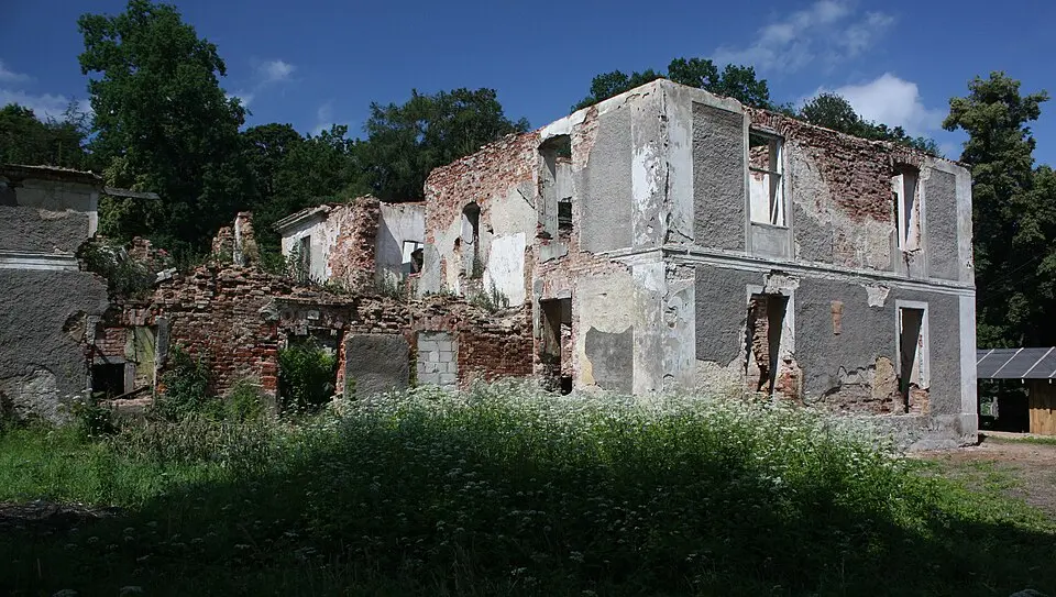 Zespół pałacowy