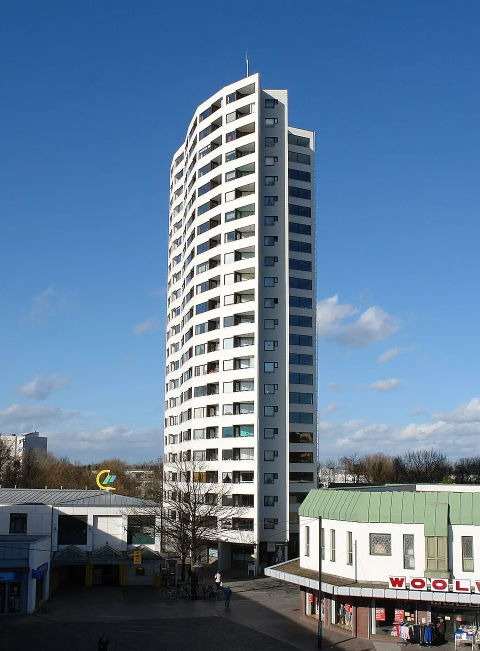 Immagine: Jürgen Howaldt · CC BY-SA 2.0 DE Aalto-Hochhaus