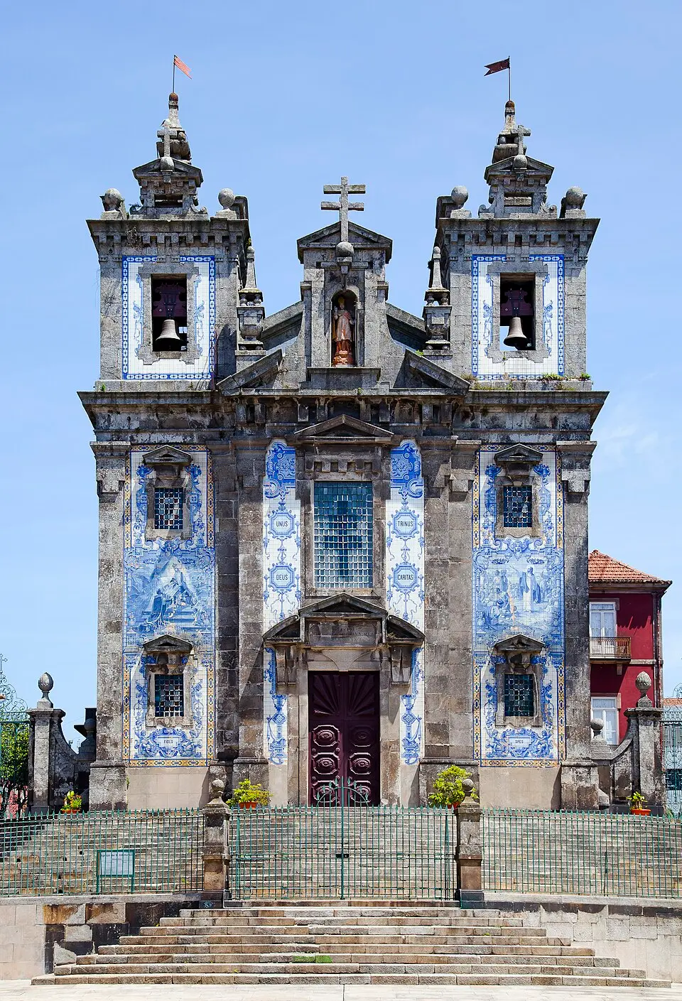 Bild: Diego Delso · CC BY-SA 3.0 Igreja de Santo Ildefonso