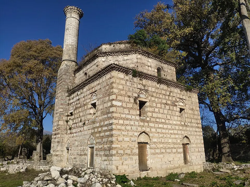 Τζαμί Φαΐκ Πασά Άρτας