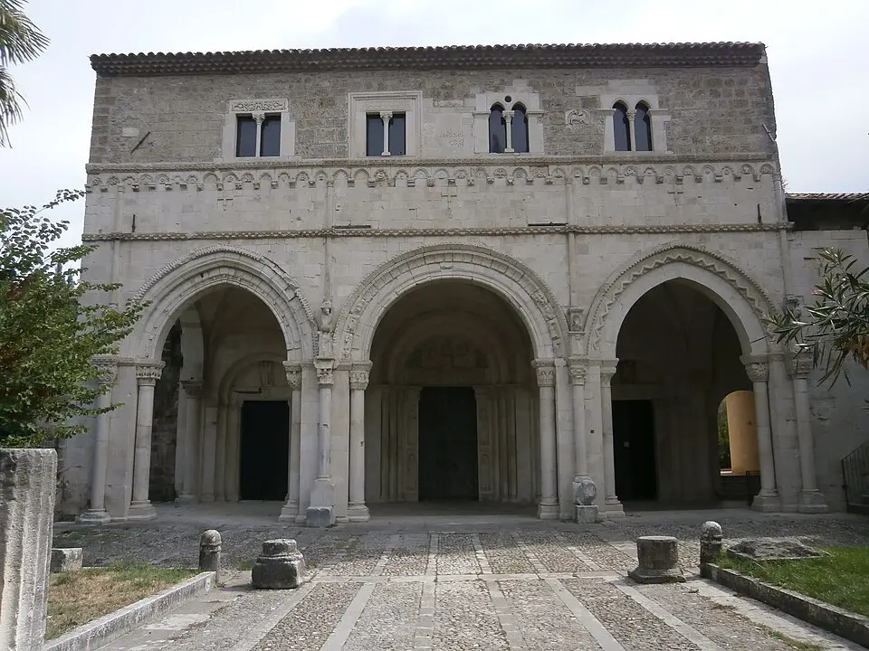 Abteikirche San Clemente a Casauria