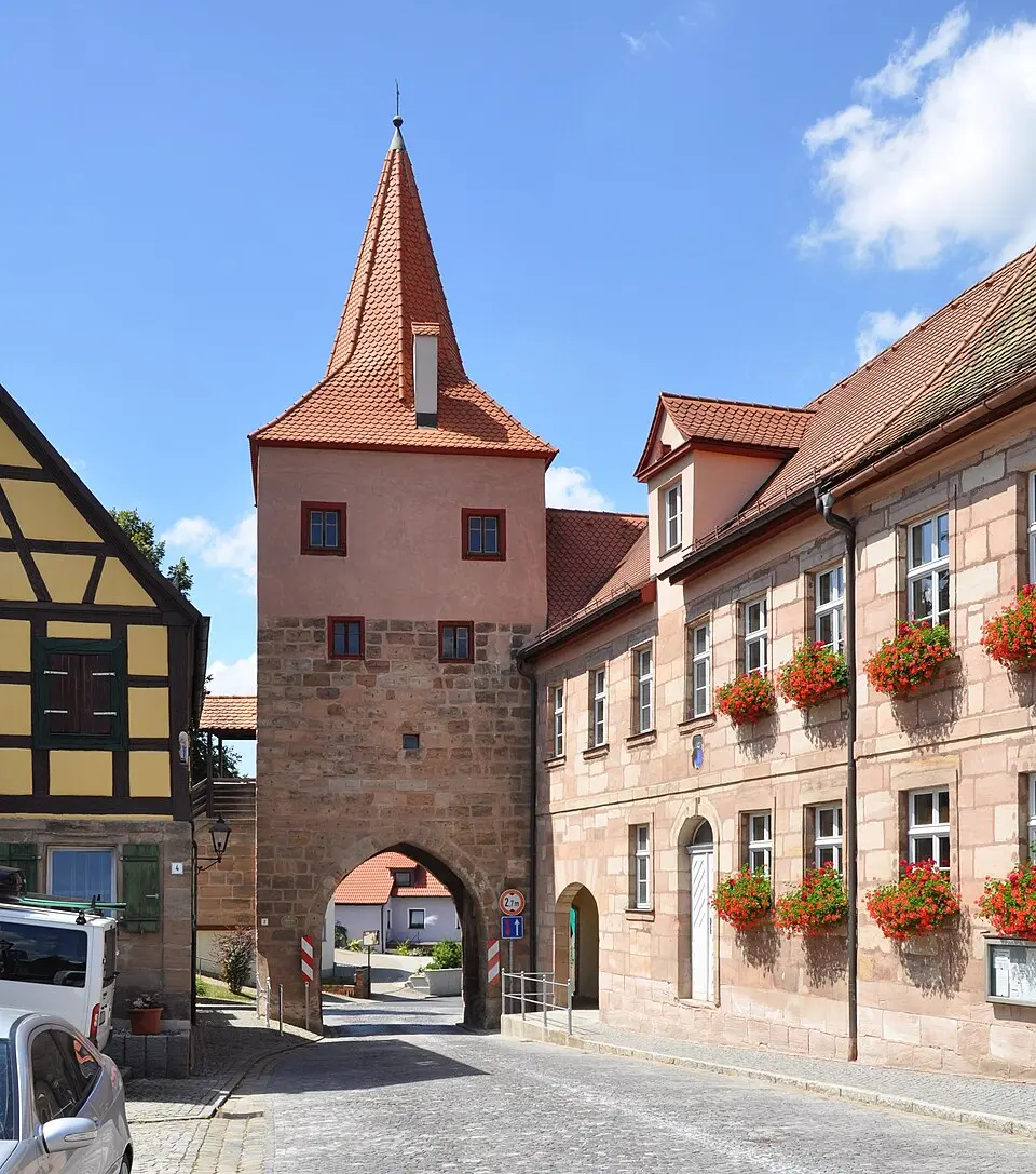 Obrázok: Photo: Andreas Praefcke · CC BY 4.0 Oberes Tor (Abenberg)