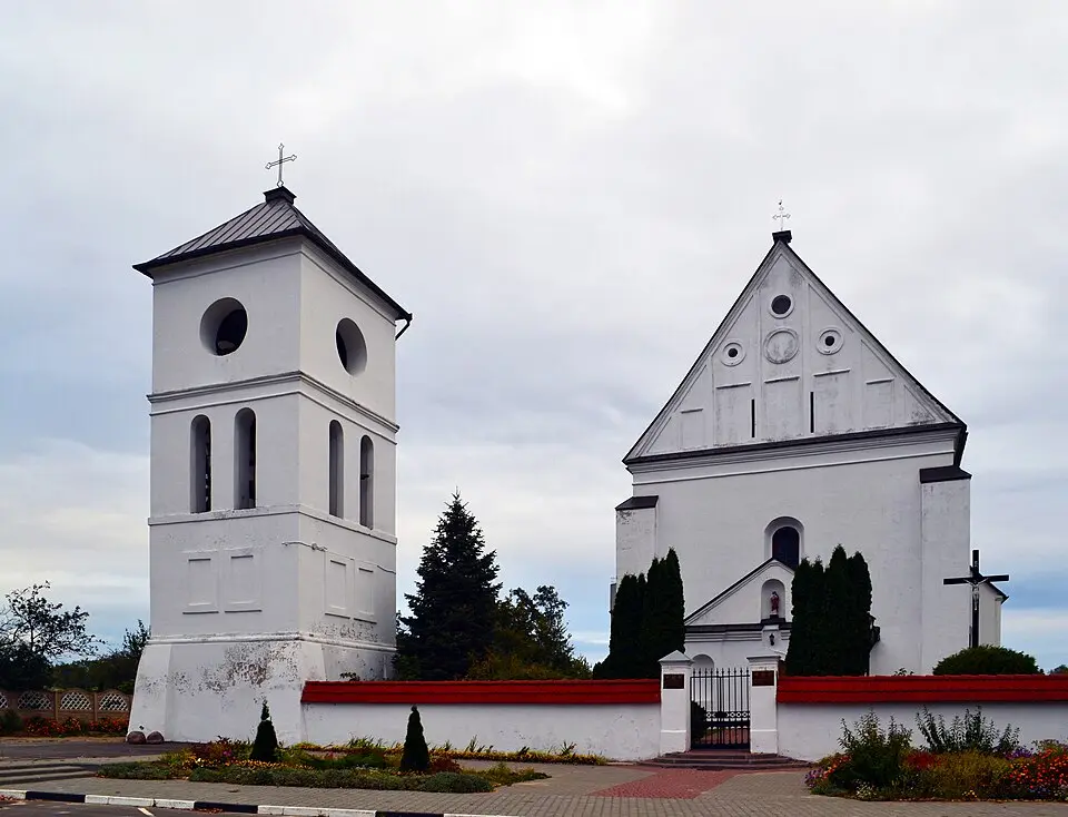 Bild: Renessaince · CC BY-SA 3.0 Троіцкі касцёл, Чарнаўчыцы