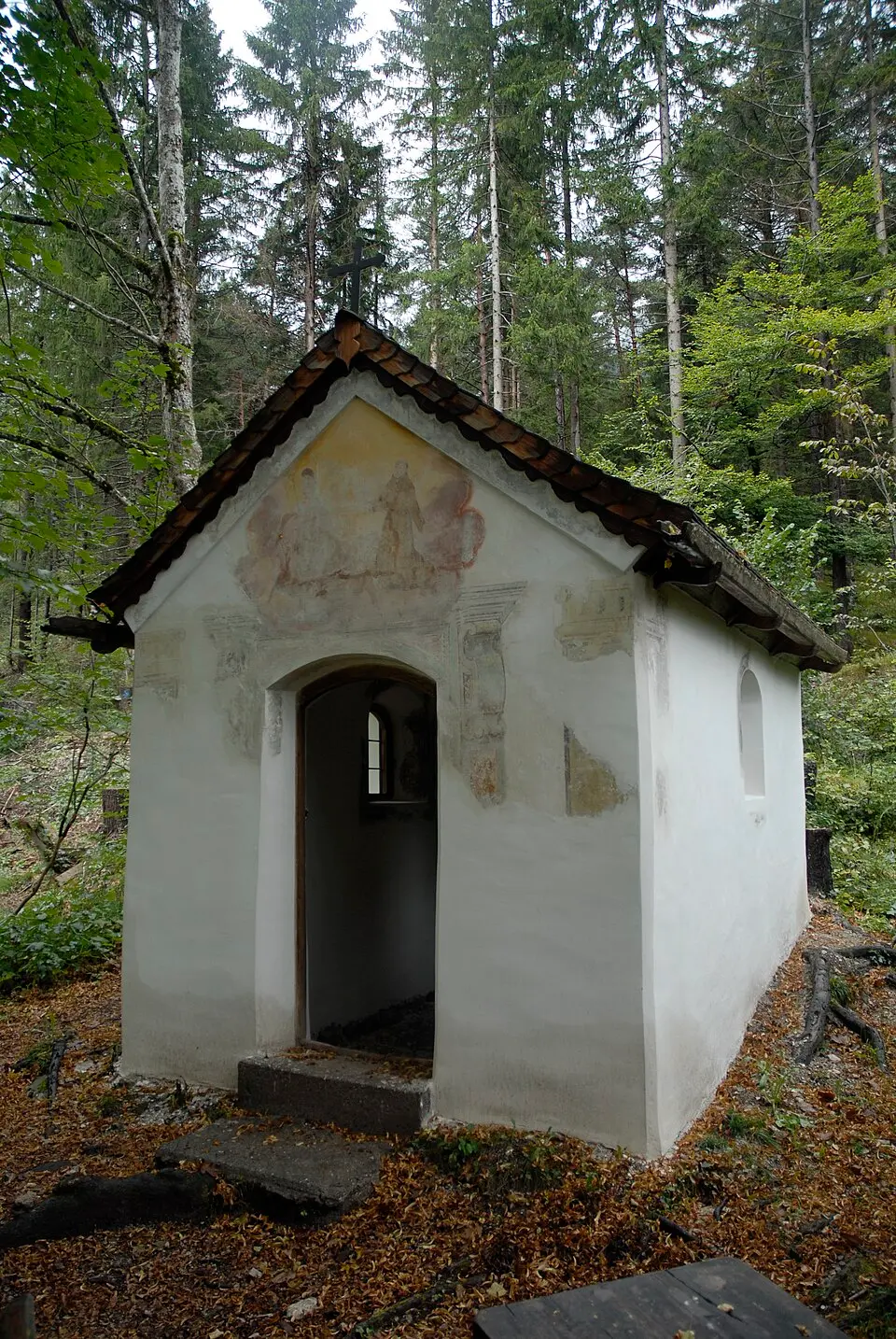 Immagine: Haneburger · Public domain Flurkapelle zur Schmerzhaften Muttergottes