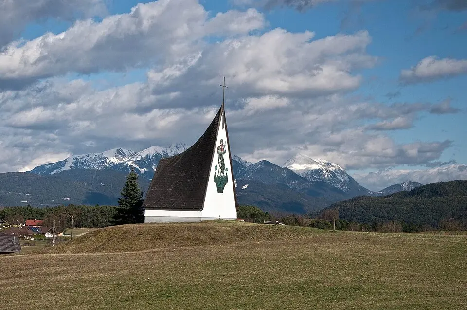 Obrázek: NoPlayerUfa · CC BY-SA 3.0 AT Kapelle Krebsbach
