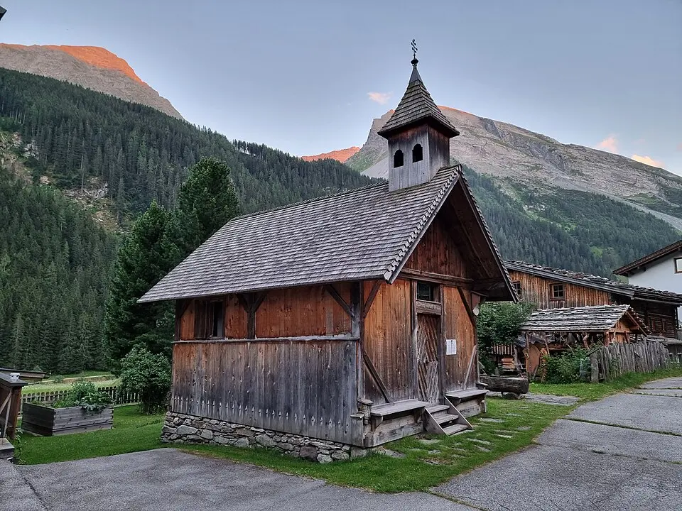 Bild: Conny · CC BY-SA 3.0 Kapelle Madseit