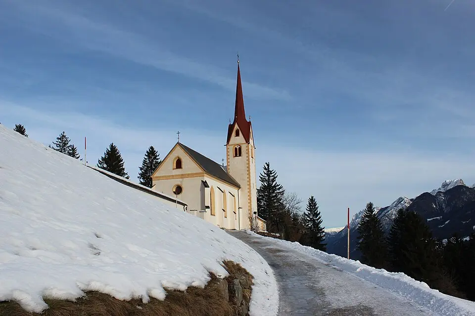 Image: Steinsplitter · CC BY-SA 3.0 AT Kath. Pfarrkirche hl. Jakobus der Ältere