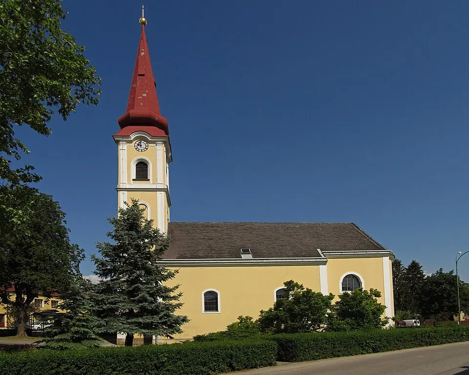 Immagine: Duke of W4 · CC BY-SA 3.0 Kath. Pfarrkirche hl. Rochus