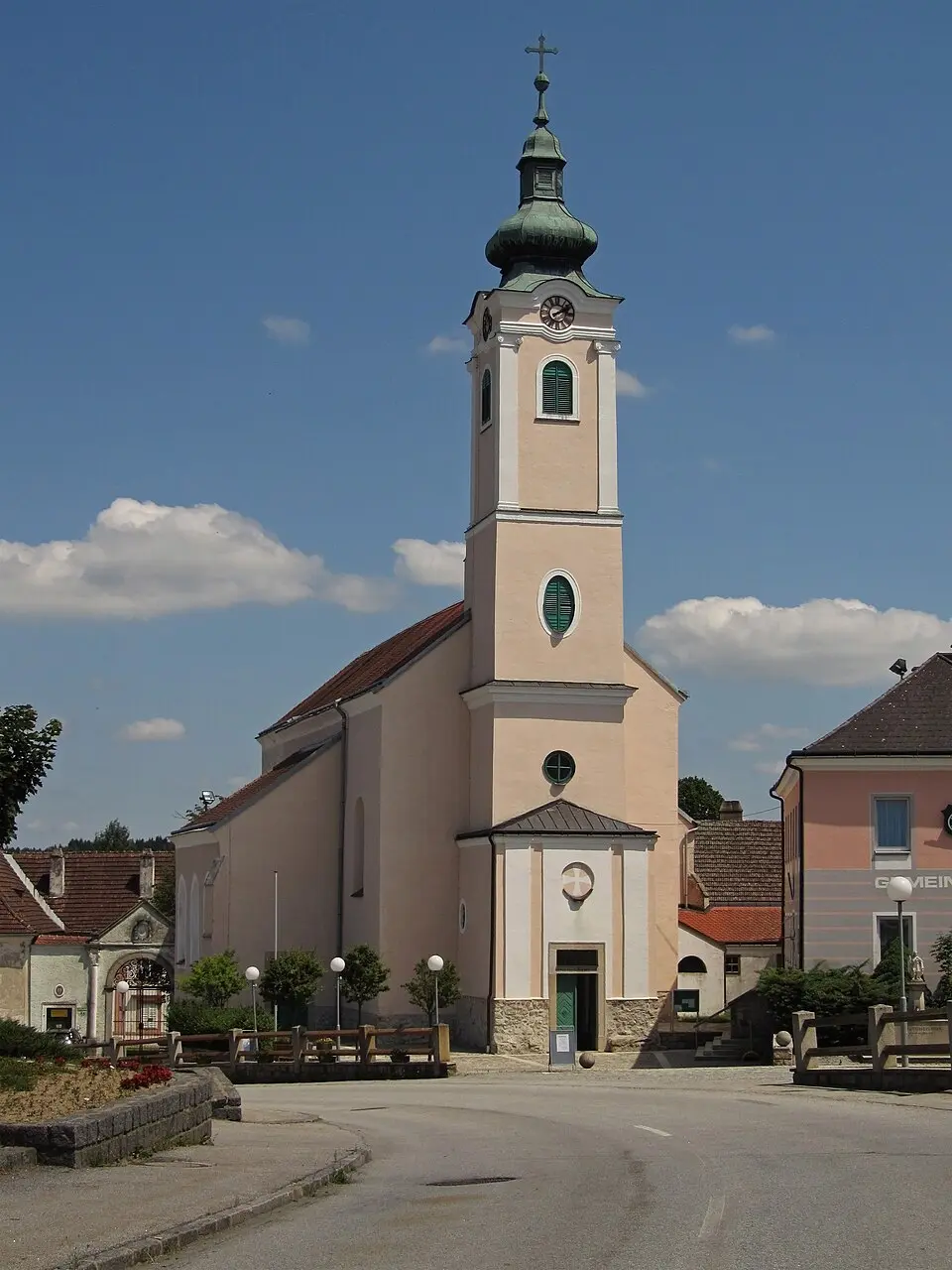 Obrázek: Duke of W4 · CC BY-SA 3.0 Kath. Pfarrkirche Mariä Himmelfahrt