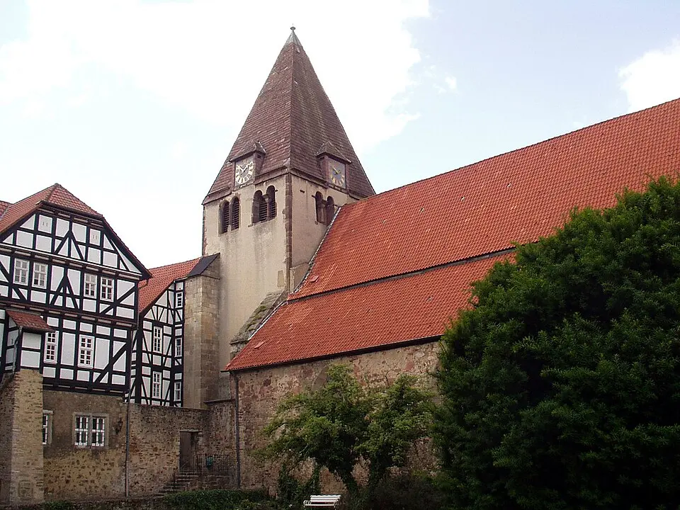 Bild: Herrick with Olympus C-220 Zoom · CC BY-SA 2.0 DE Kloster Kaufungen
