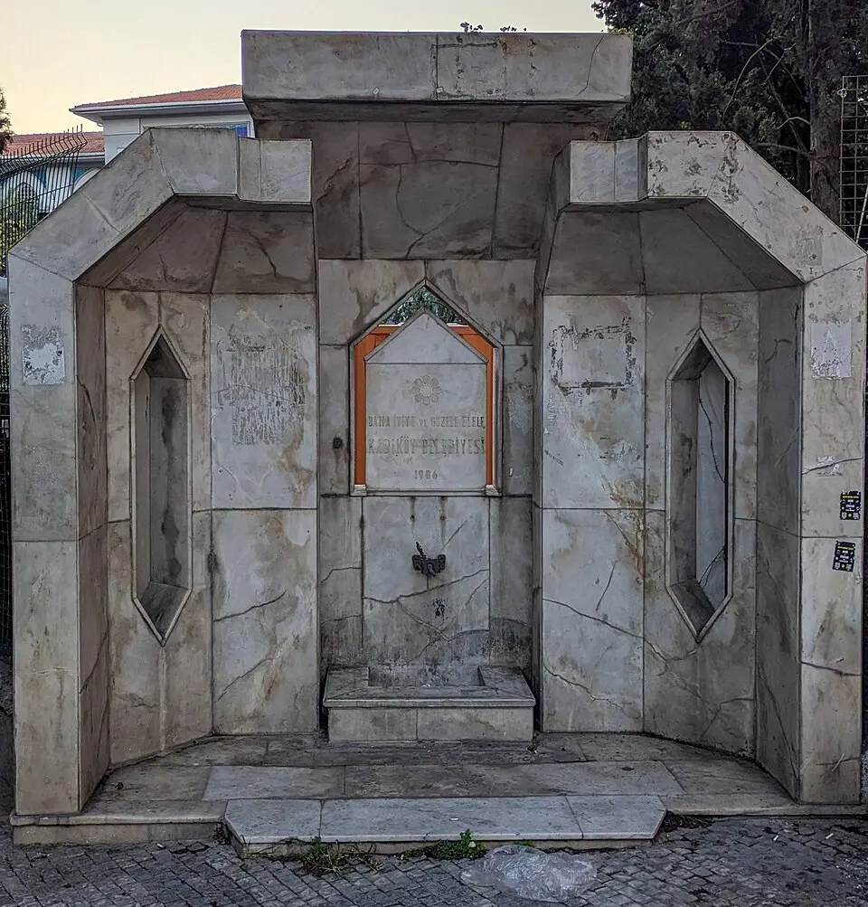 Kayışdağı Suyu Fountain