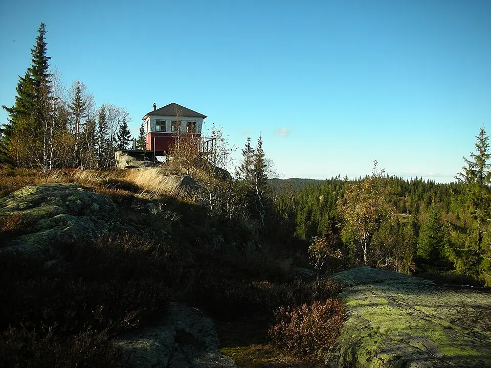 Bild: Sondrekv · Public domain Kjerkeberget