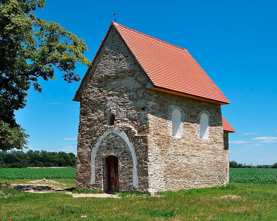 Bild: LMih · CC BY-SA 3.0 Kirche der Heiligen Margarete von Antiochia