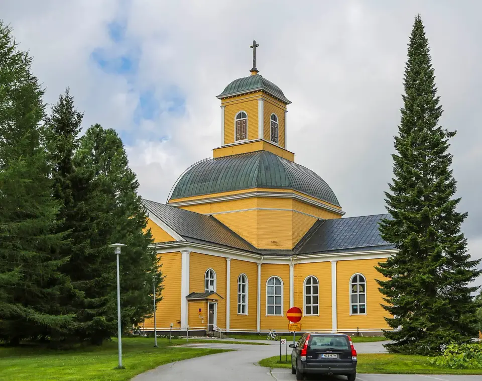 Kuhmon kirkko
