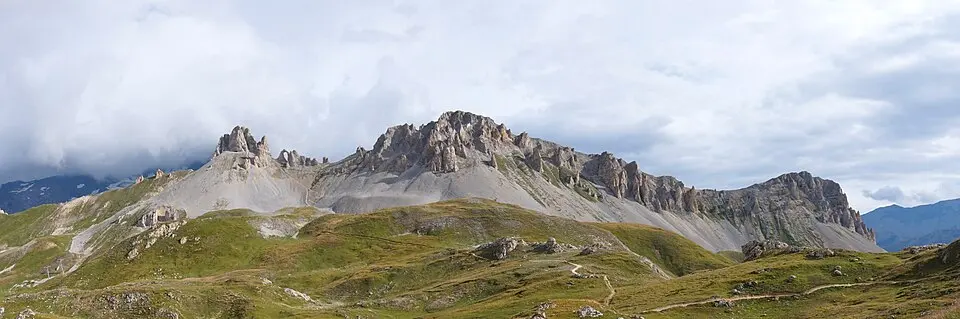 aiguille Percée