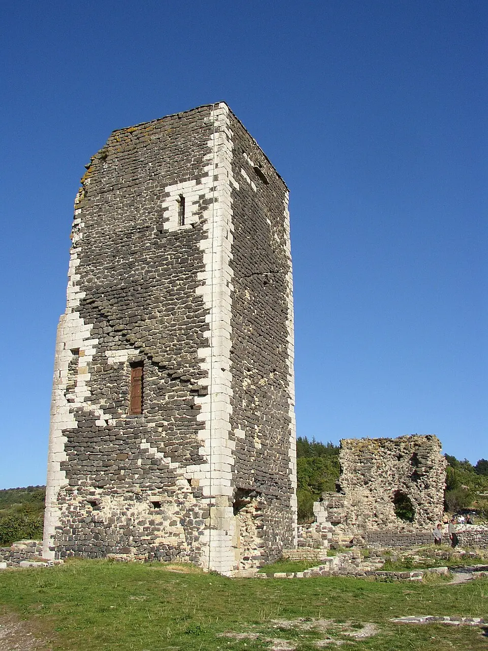 Obrázok: Michael.joffre · CC BY-SA 3.0 château de la Roche