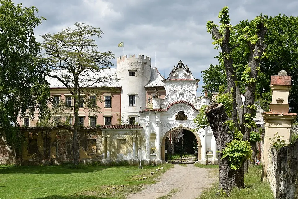 Schloss Líčkov