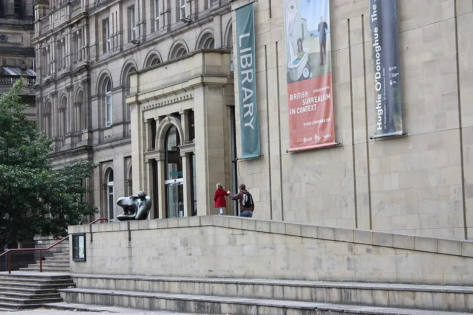 Bild: Ardfern · CC BY-SA 3.0 Leeds Art Gallery