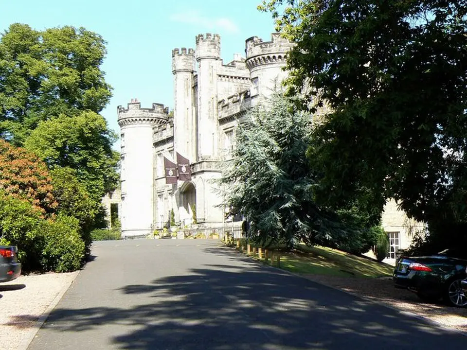 Immagine: James Allan · CC BY-SA 2.0 Airth Castle