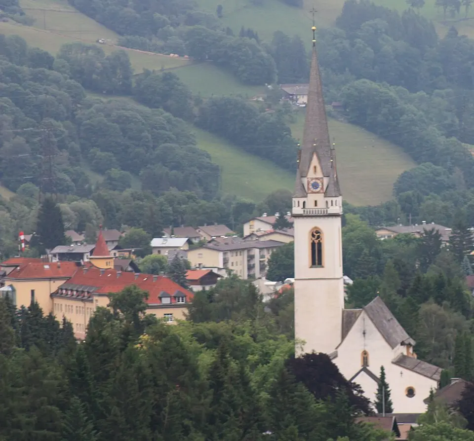 Obrázek: Mefusbren69 · Public domain Stadtpfarrkirche St. Andrä
