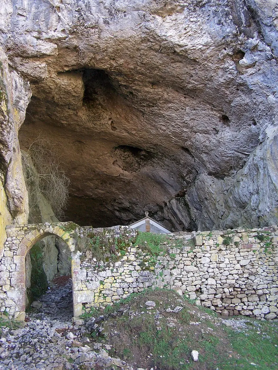 Tunnel von San Adrián