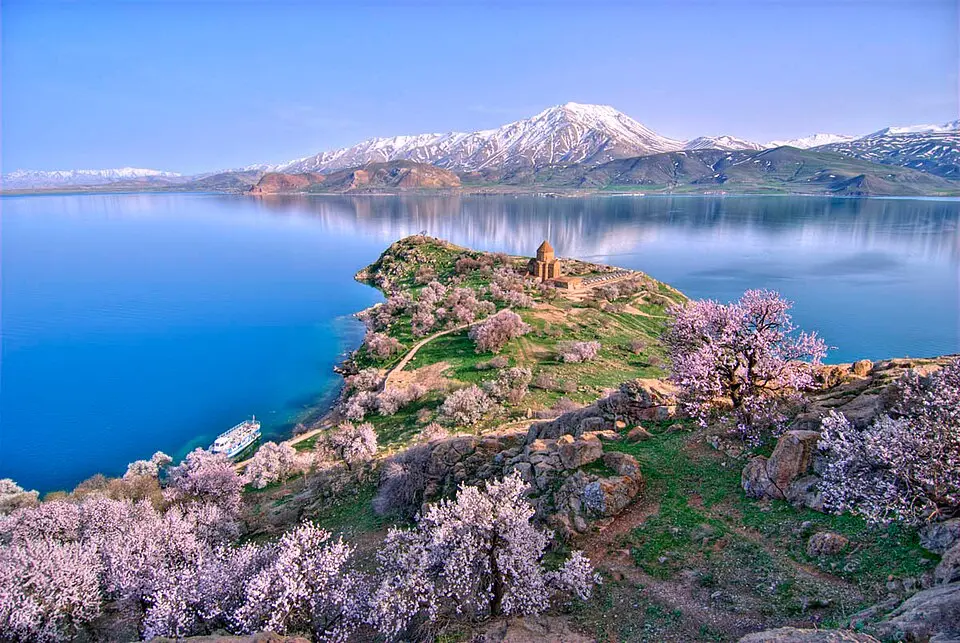 Image: gozturk · CC BY 3.0 Artos Dağı