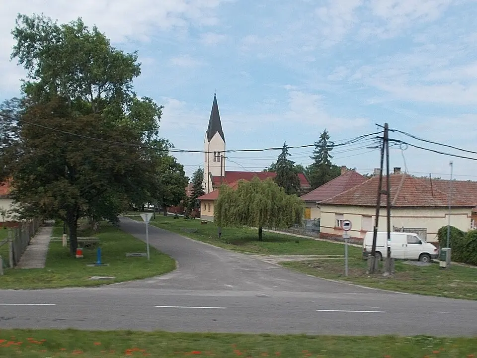 Bild: Globetrotter19 · CC BY-SA 3.0 Csengőd