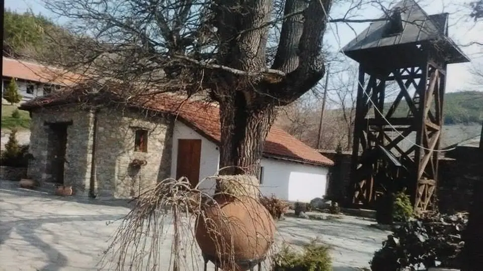 Манастир Светог Пантелејмона у Лепчинцу
