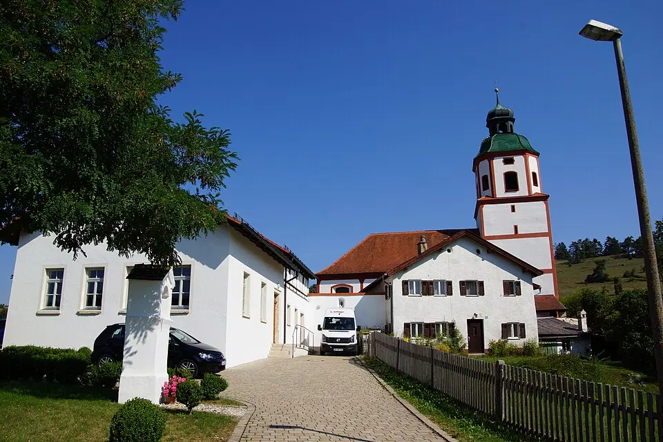 Immagine: DALIBRI · CC BY-SA 3.0 Wehrkirche Gungolding