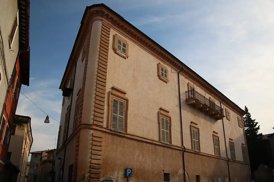 Palazzo Finaguerra