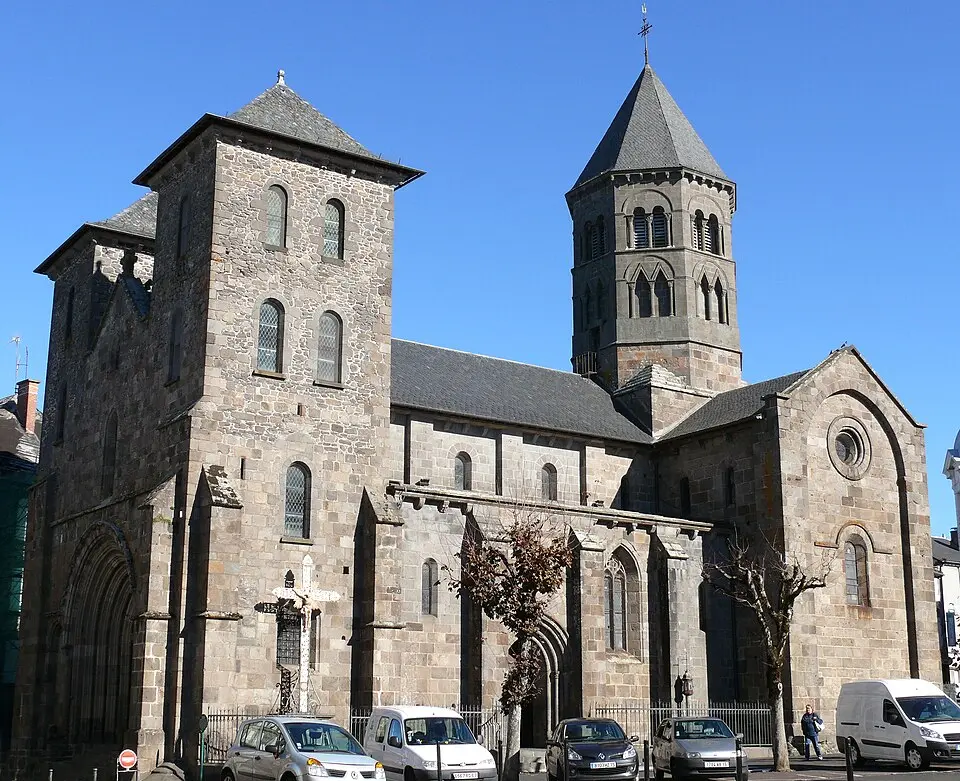 Basilique Notre-Dame-des-Miracles de Mauriac
