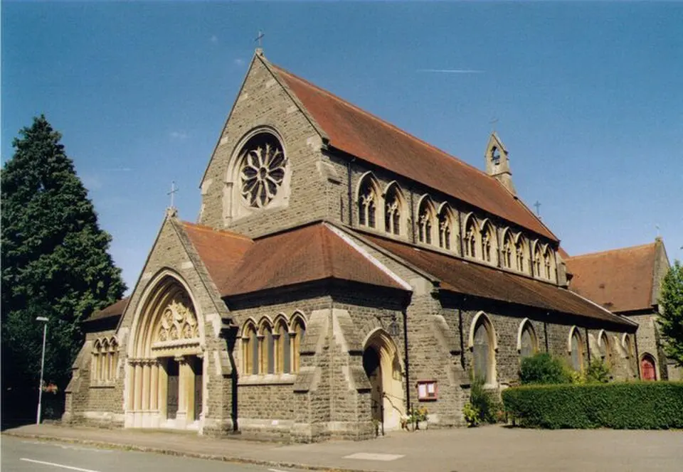 Image: Michael Ford · CC BY-SA 2.0 All Saints' Church, Reading