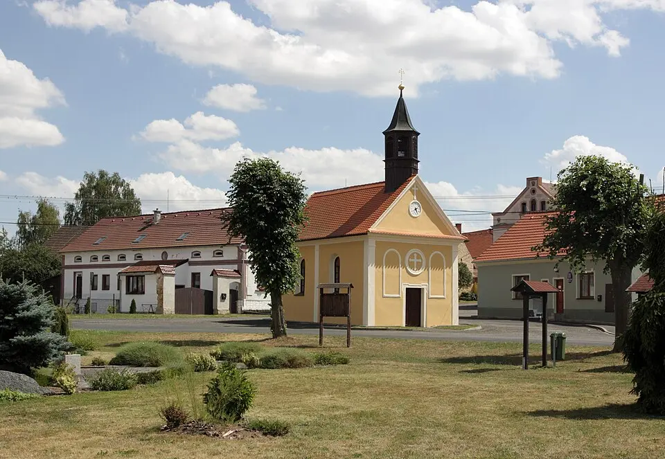Bild: RomanM82 · CC BY-SA 4.0 Mezholezy u Horšovského Týna